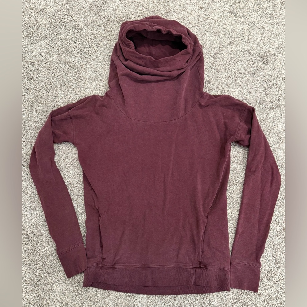 Lululemon Stress Less Size 8 Cowl Neck Sweatshirt Thumb Holes Pockets Running